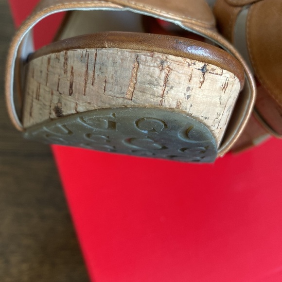 Guess wedge sandles - Picture 6 of 9